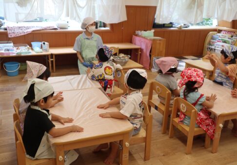☆２歳児　こぐま組　９月食育☆