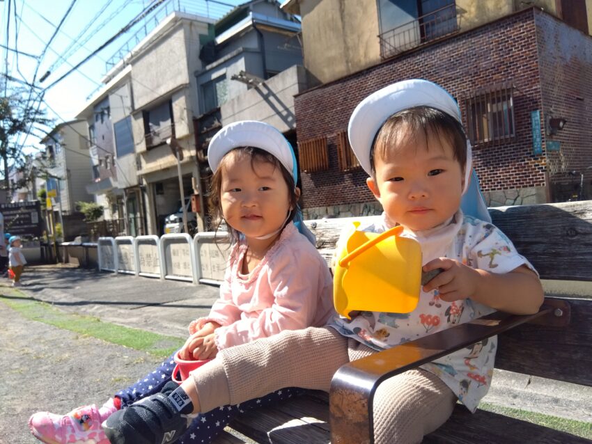 仲良く日向ぼっこ😊