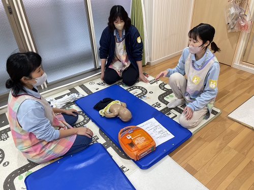 いつ、どこでも大切な命を救えるよう、定期的に訓練を行っていきます。