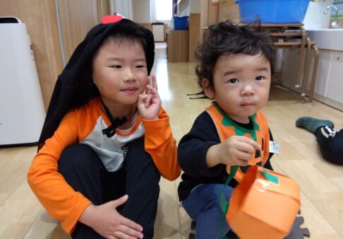 一歳児　ハロウィンゲーム楽しかったね！