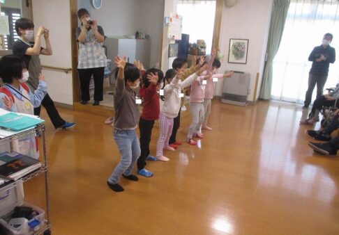 地域交流　５歳児　