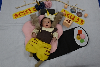 【子育て支援※4カ月までのお子さま】【春のお昼寝アート】(2024年3月27日(水)、3月28(木))
