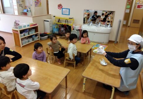 うさぎぐみ（２歳児クラス）☆２月食育