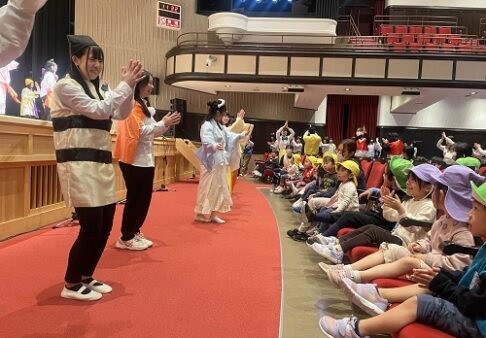 名古屋こども専門学校　保育発表会②
