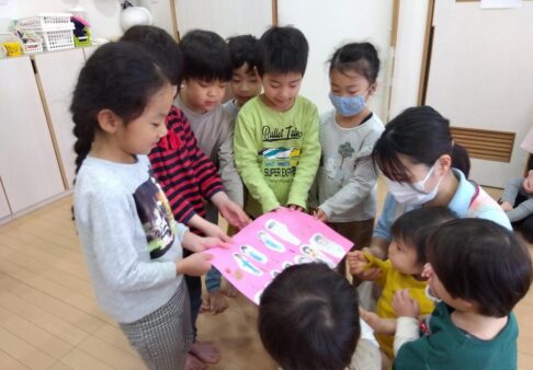 さくらさん　ありがとう♪　～お別れ会(０,１,２歳児)～
