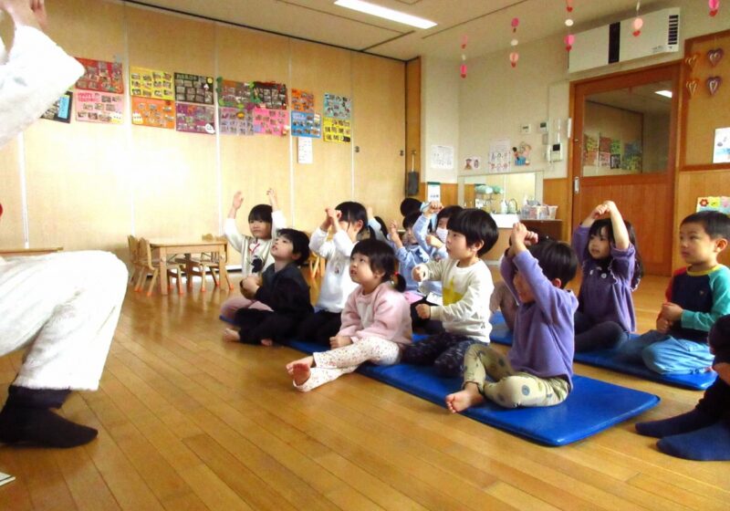 果物の名前で手遊びするよ☆