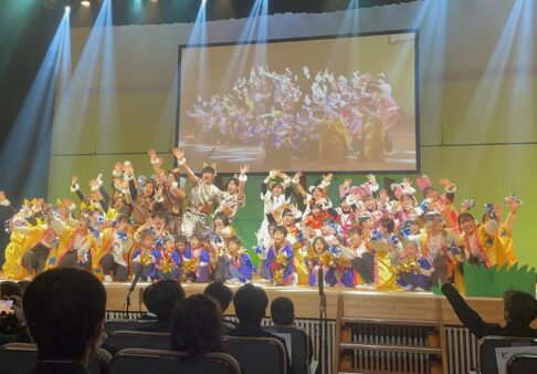 専門学校の歓迎会に参加　4,5歳児