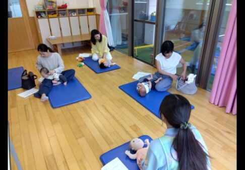 アポロ会　～ベビーマッサージ～♪