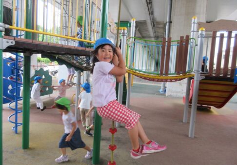 ４・５歳児　児童遊園