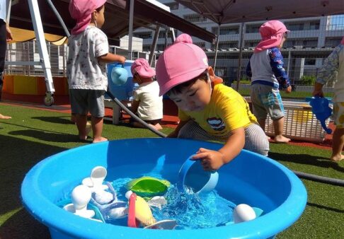 １歳児　～水遊び