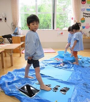 【3歳児】足形で、、？