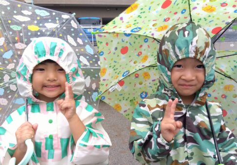 ４歳児　「あめふりさんぽ」