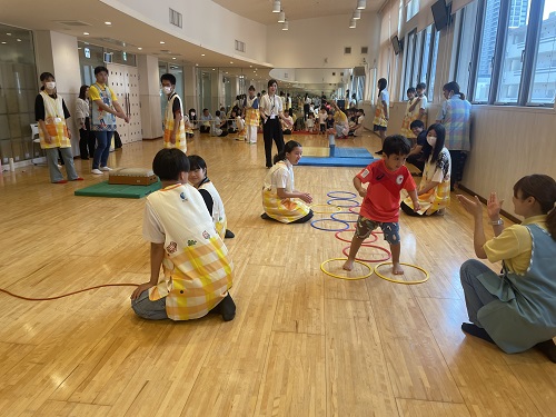 名古屋こども専門学校の夏祭りイベントに参加しました🎇
ミニ運動会に参加して大盛り上がりでした🙌