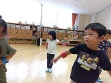 三歳児　ダンス！