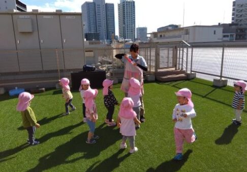 １歳児　園庭
