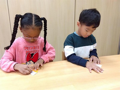 ４歳児　勤労感謝の日に向けて