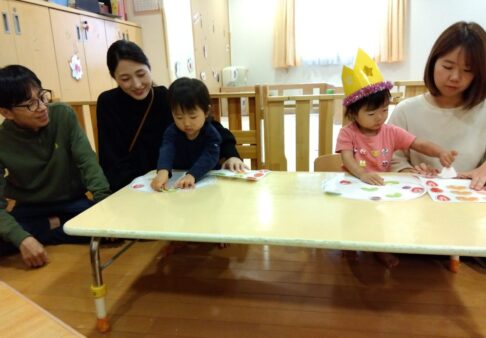 りす組（１歳児クラス）☆10月誕生日会