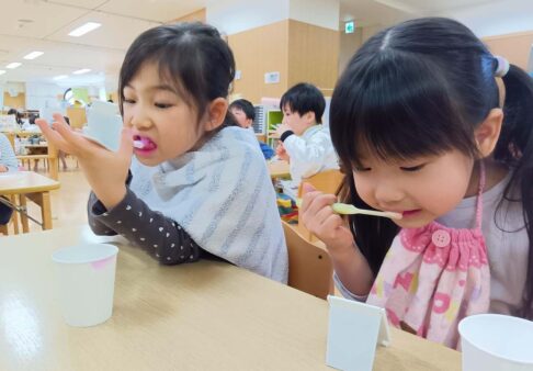 ５歳児ひまわり組　歯科指導