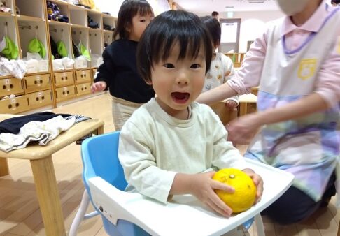 １歳児　りす組　１２月食育