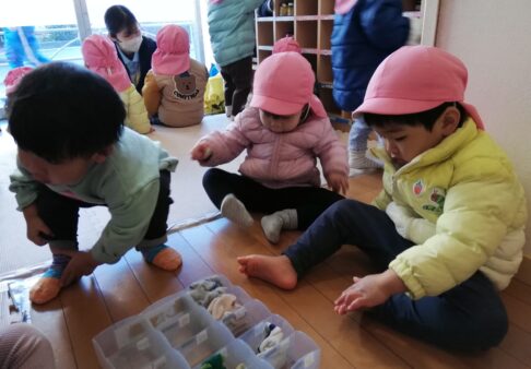 １歳児　＊散歩準備＊