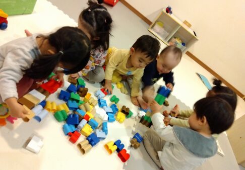 ひよこぐみ（０歳児クラス）☆１月の様子