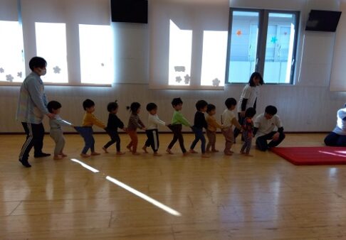 ２歳児　体育活動