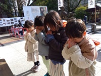 5歳児　くじら組　初詣