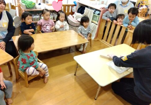 りすぐみ（１歳児クラス）☆食育（２月）