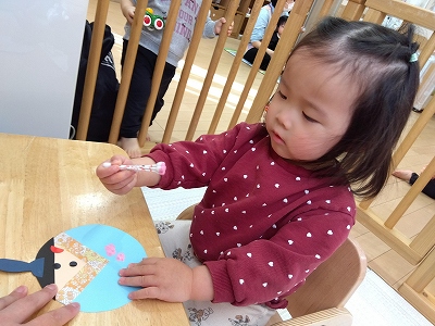 ０歳児　ひな祭り制作と食育活動