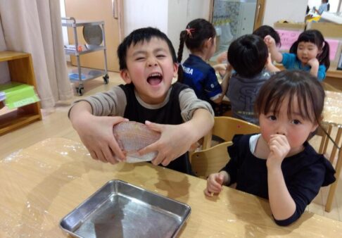 4歳児　きりん組　「上手に絵が描けるようになったよ！」