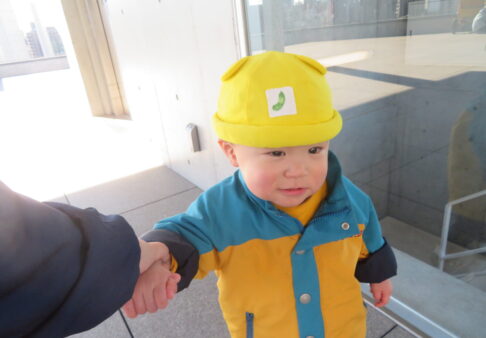 0歳児～戸外遊び～
