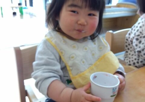 最後の食育活動～０歳児クラス～
