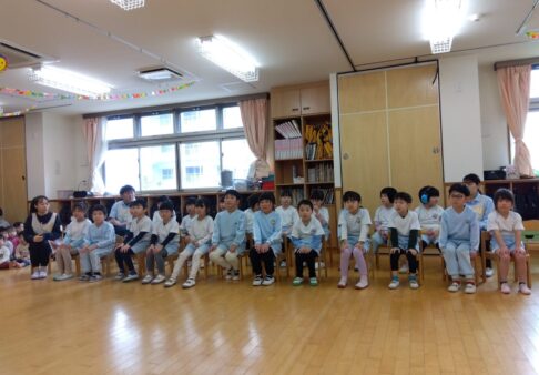 ５歳児クラス　「お別れ会を開催してもらいました♪」