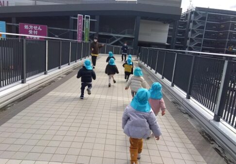 ２歳児　散歩先