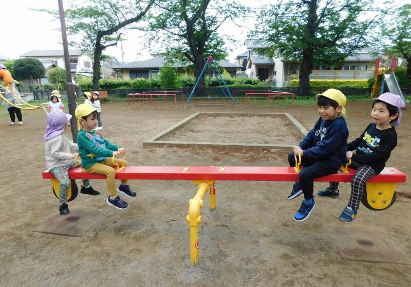 シーソー楽しいね♪