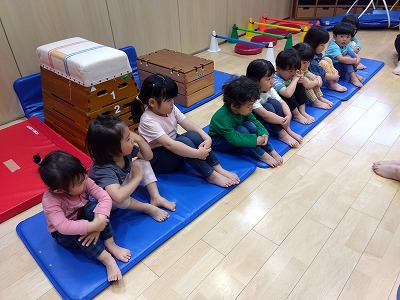 3歳児　進級して初めての体操教室！