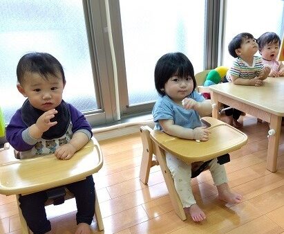 ０歳児　保育室内の様子