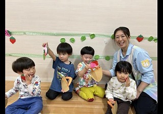 いちご狩りごっこ