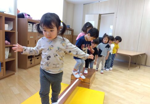 3歳児　運動遊びをしたよ！