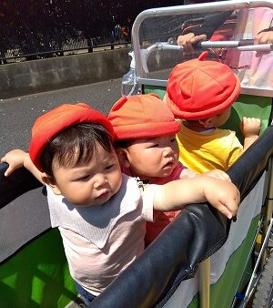 新しいお友だちが増えたよ！（0歳児）