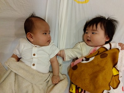 ひよこ組(０歳児クラス)☆５月の様子