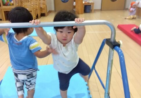 1歳児　「りす組」　体操