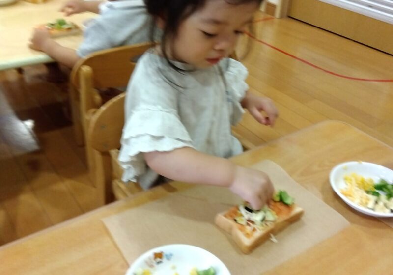手でのせよう！！
