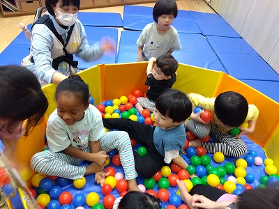 5歳児　0歳児クラスと異年齢児交流！