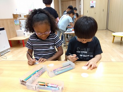 ５歳児　敬老の日制作とフラッグダンス