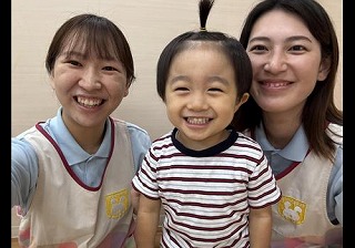 先生と一緒ににこっ