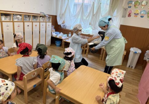 ☆２歳児　こぐま組　食育☆