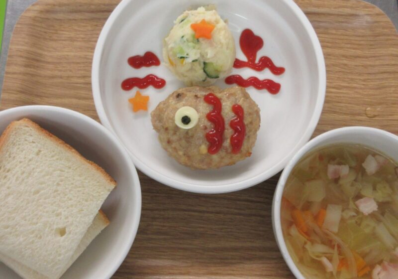 2日連続でこいのぼり給食が出ました!