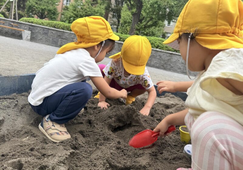 久しぶりに砂遊びも楽しみました