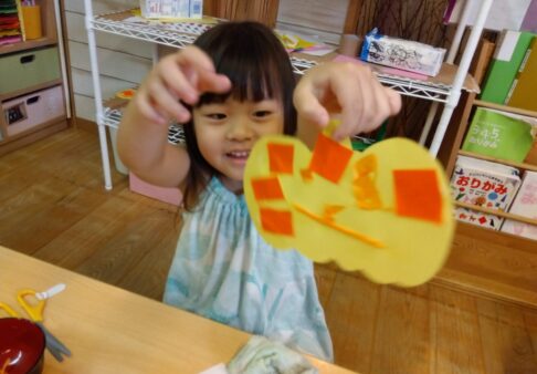 幼児クラス～ハロウィン製作～